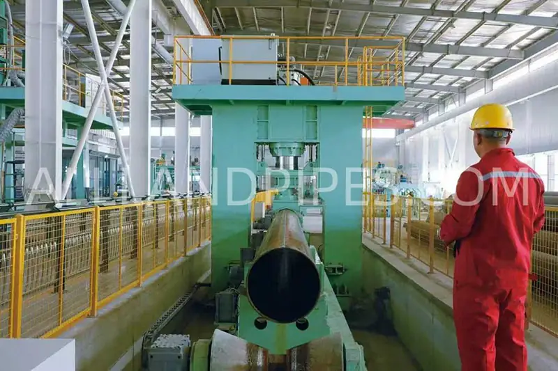lsaw pipe manufacturing in factory press